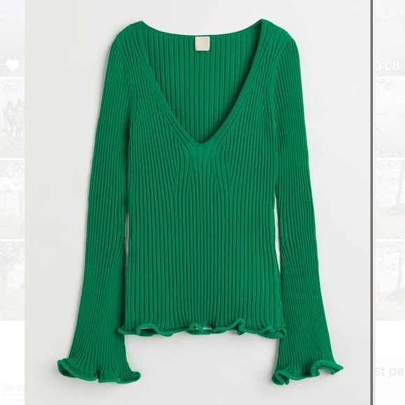 H&M Tops - Green Rib-Knit Top H&M